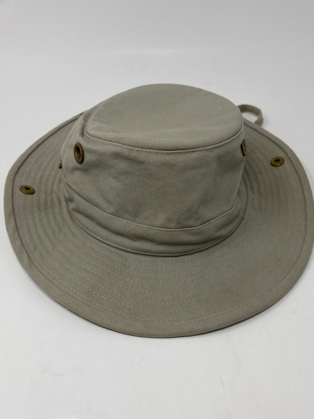 The Tilley Hat Mens 6 7/8 Khaki Beige Tilley Endurables Hiking Outdoor